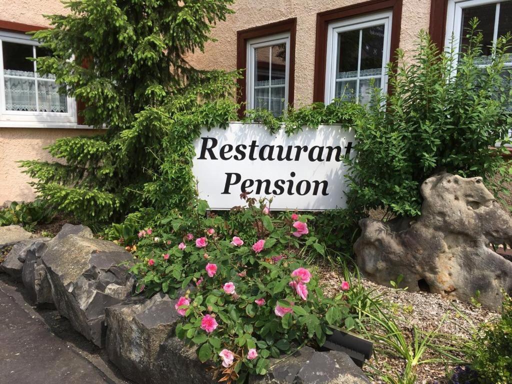 Zum Weissen Ross Hotel Nidda Eksteriør billede